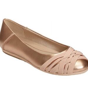 Aerosoles Women's Ballet Flats in Rose Gold